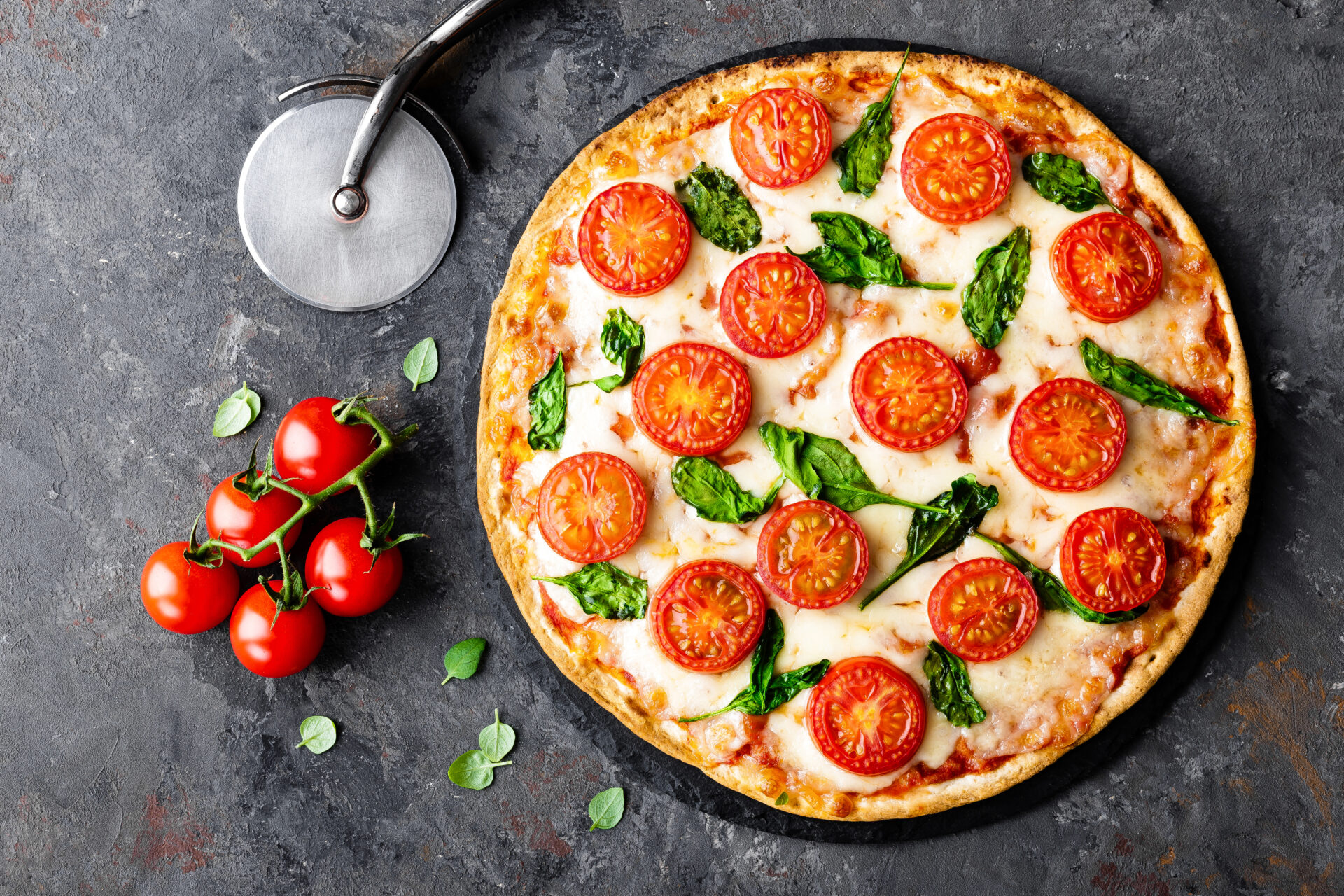 Cinco utensilios que no deben faltar en tu pizzería